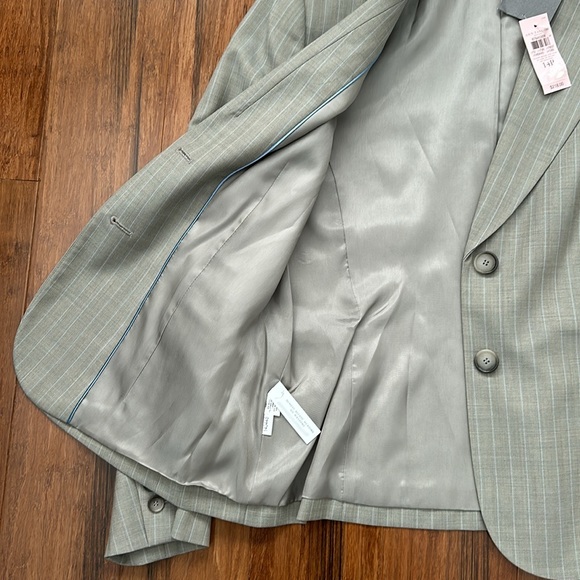 Women’s Ann Taylor Petites Striped 2 Button Suit Jacket - Brand New With Tags! - Picture 5 of 10